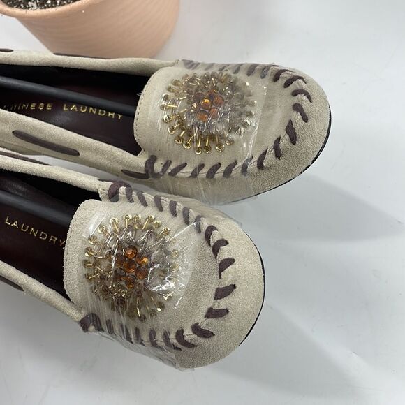 Chinese Laundry Beige and Brown Heels - Picture 5 of 8